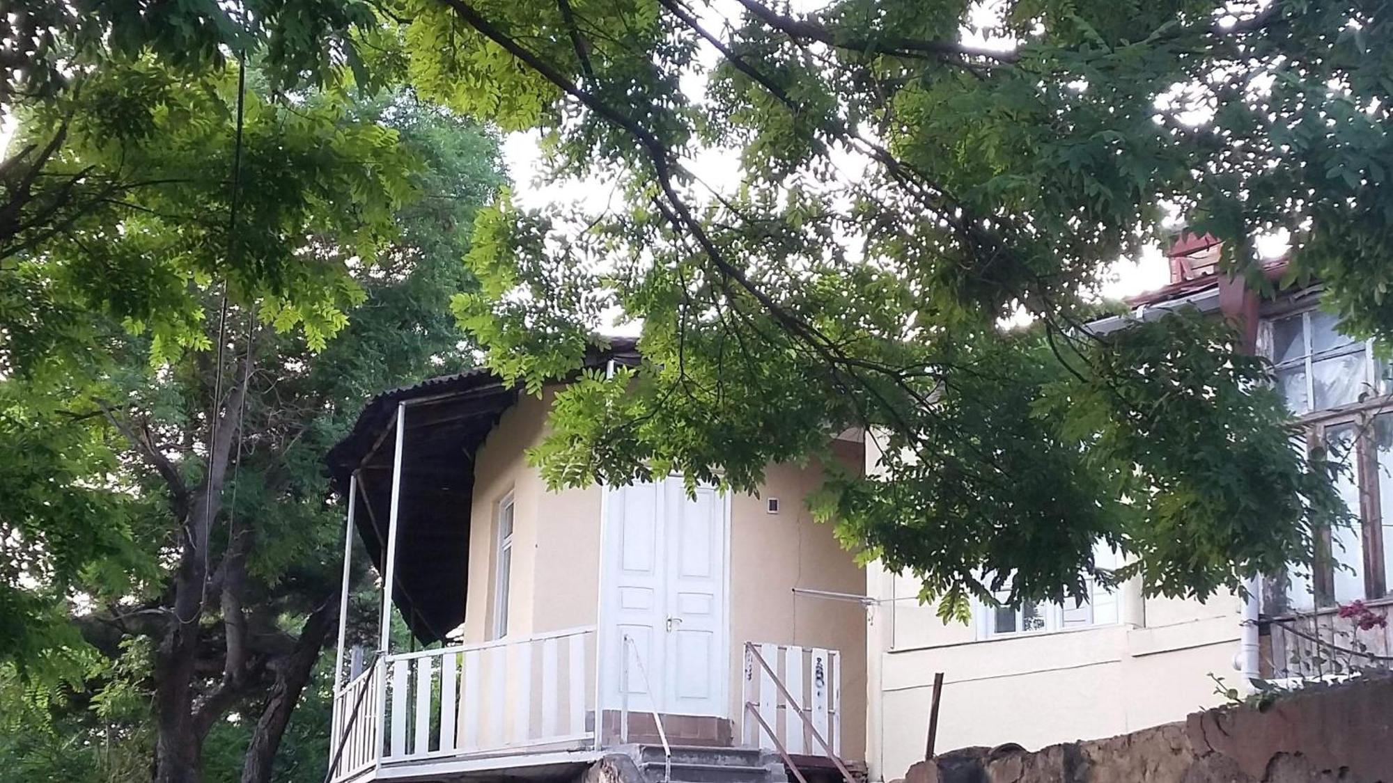 Hotel Jurkha Τυφλίδα Εξωτερικό φωτογραφία