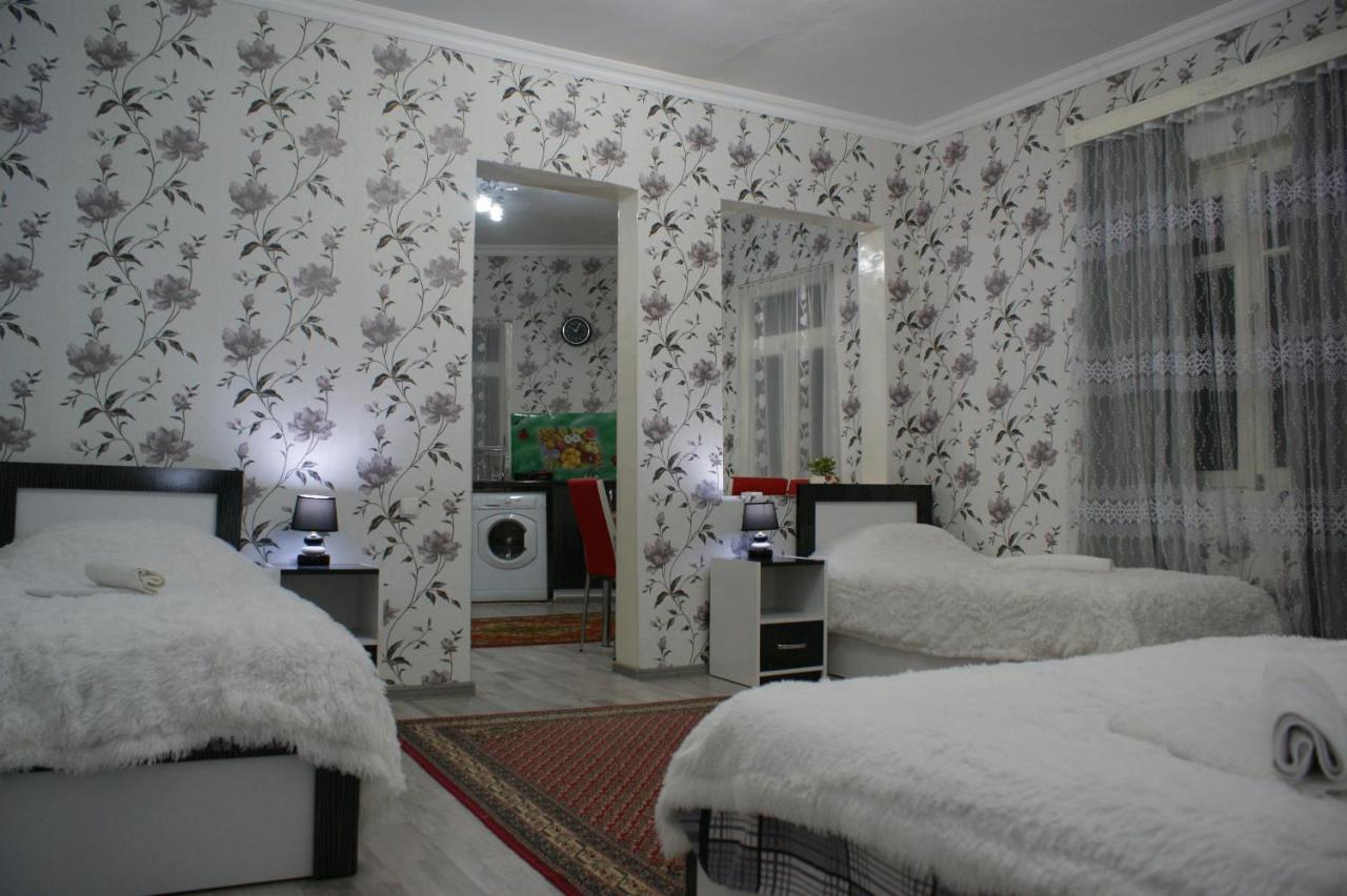Hotel Jurkha Τυφλίδα Εξωτερικό φωτογραφία